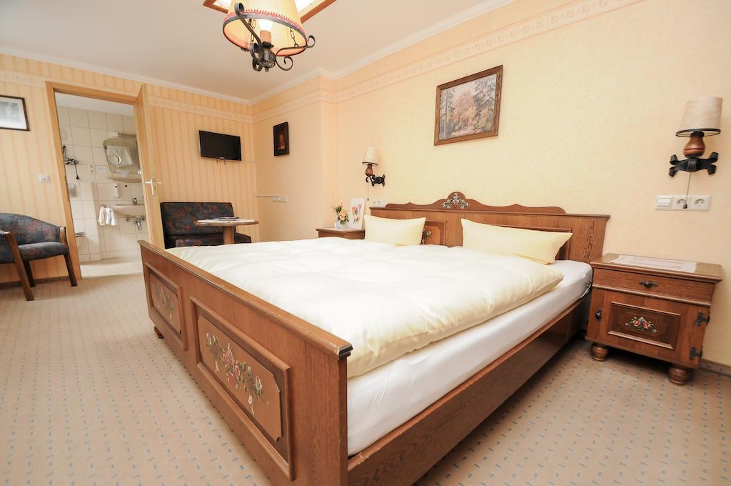 Gaestehaus Wieghardt Braubach Rom bilde